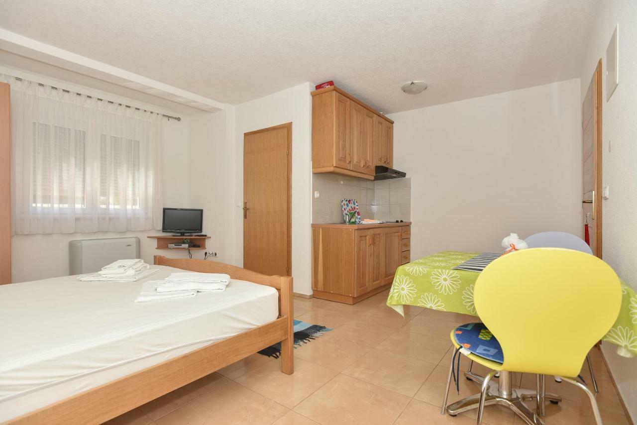 Beslic Apartments Veliko Brdo  Buitenkant foto