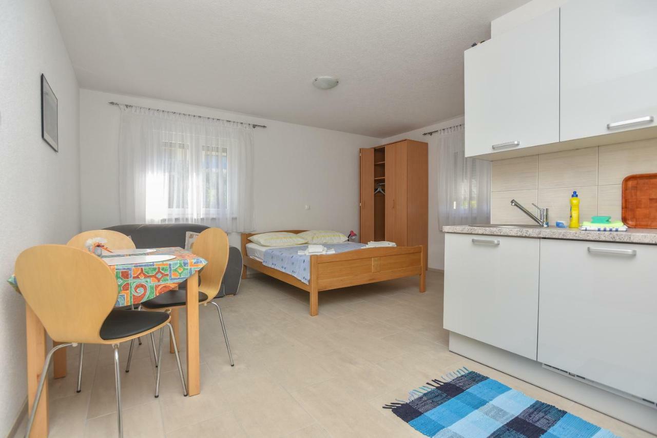 Beslic Apartments Veliko Brdo  Buitenkant foto